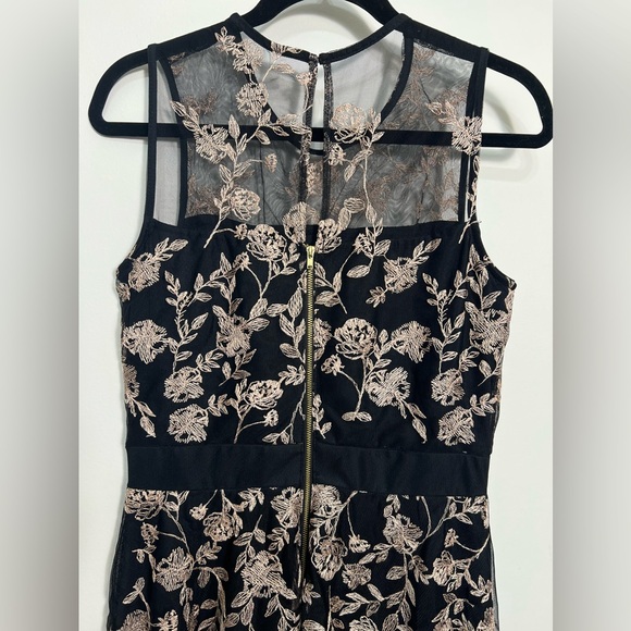 J. Taylor Sheer Black Metallic Rose Dress Size 8 - Picture 5 of 11